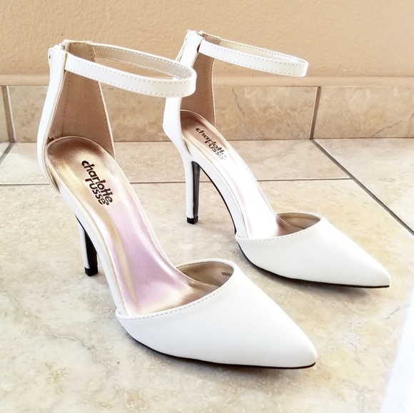 Charlotte Russe Shoes - Charlotte Russe Pointed Toe Heels With Strap